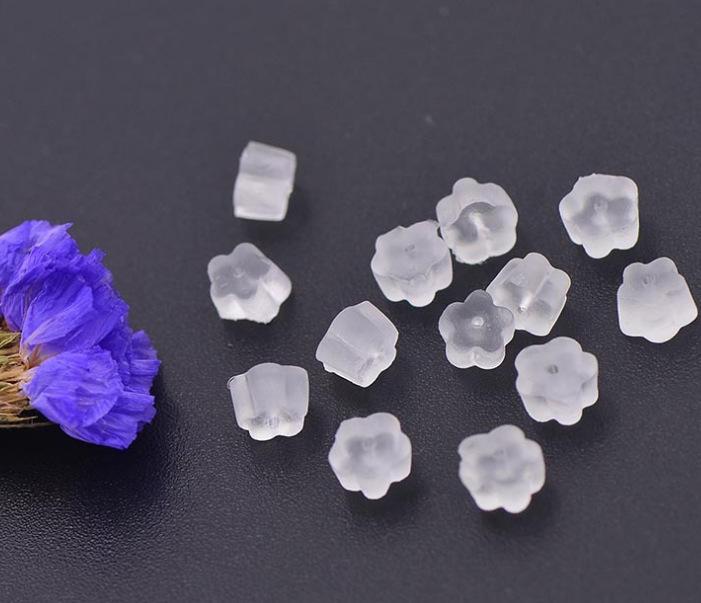 Transparent plum blossom ear plug