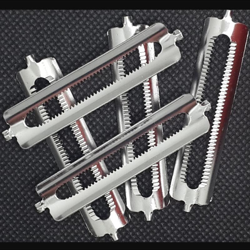 Stainless steel fruit peeling blade double-sided serrated shredded Blade Vegetable peel shaving blade double-sided scraper