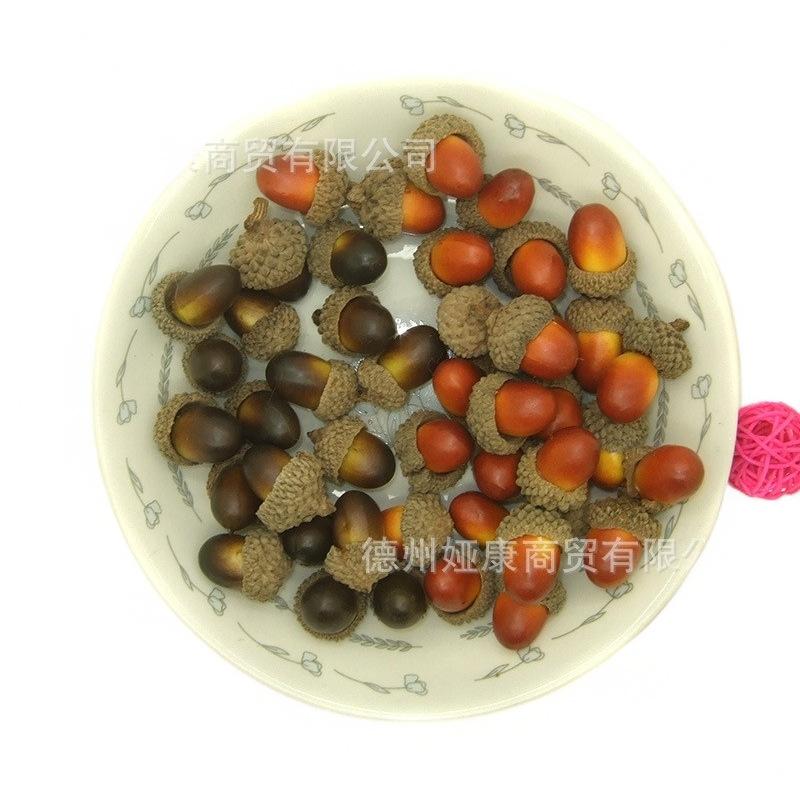 2.0 High Artificial Small Acorn Fake Chestnut Acorn Pine Cone Real Shell Hazelnut Ornament Christmas Decoration in Stock