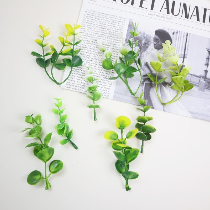 Simulated Green Plants and Aquatic Plants Accessories, Eucalyptus Branches, Simulated Flowers, Plastic Accessories, Plastic Grass Decorative Materials, Garland Decorative Materials