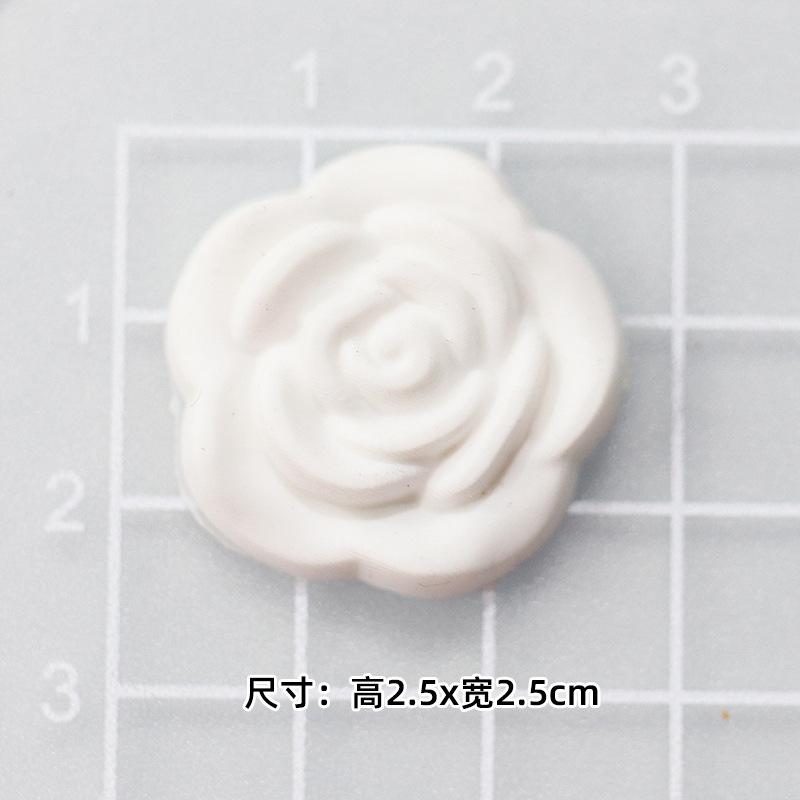 Soft glue: white flowers [2.5*2.5cm]]