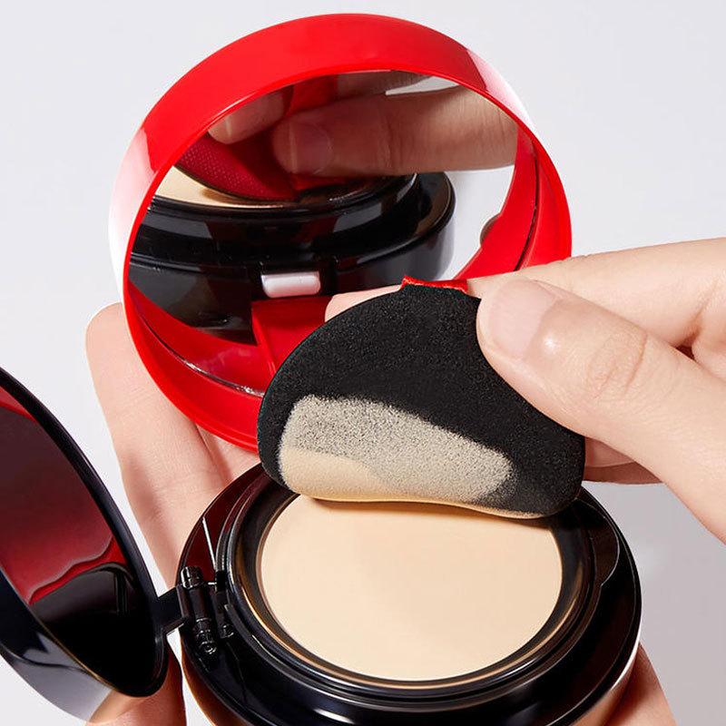 Lightweight, Smooth, Double-Layer Air Cushion Powder Combination, Concealer and Makeup-Setting Two-In-One Liquid Foundation, Waterproof, Non-Easy to Remove Makeup, Lightweight thumbnail 3