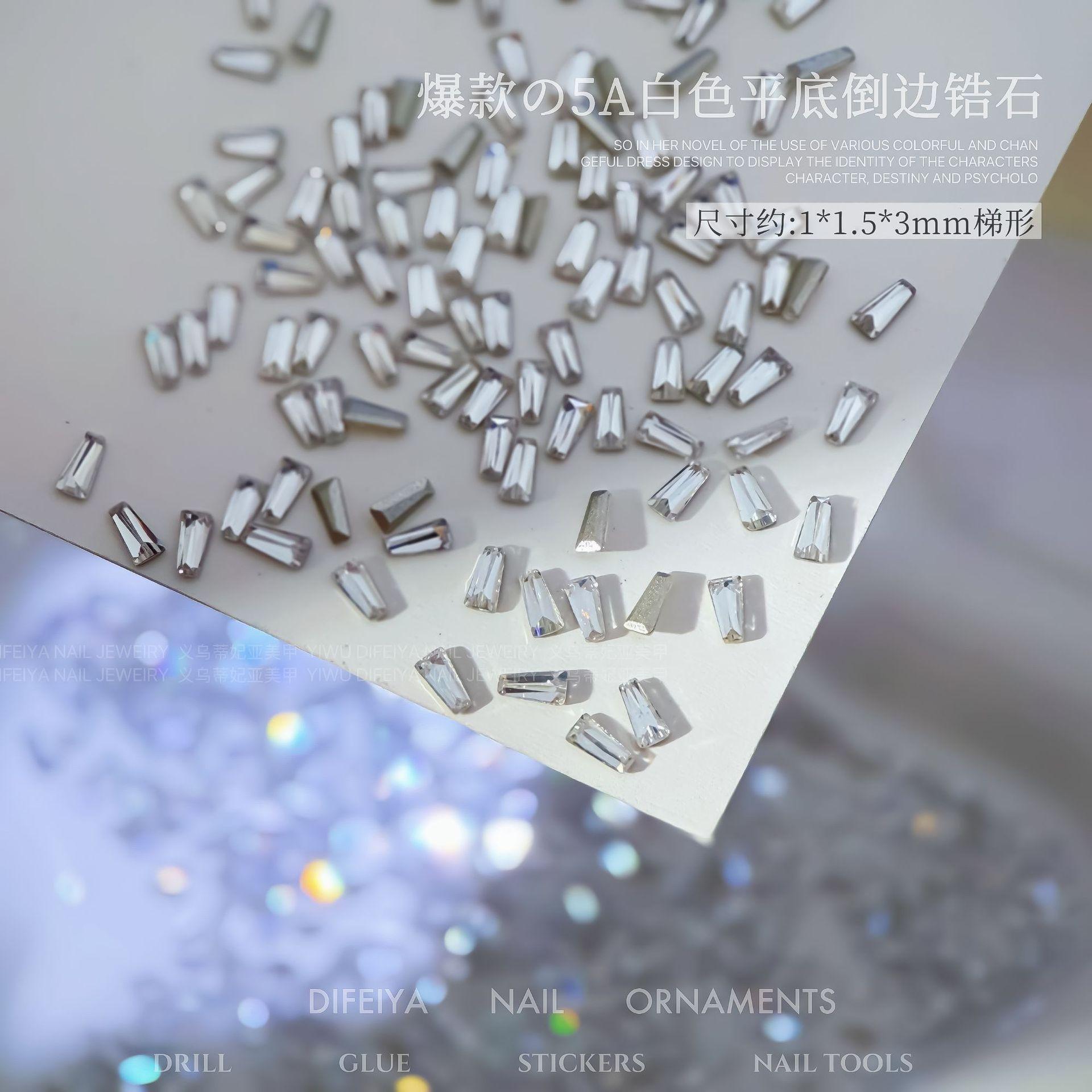 White flat bottom beveled zircon [1*1.5*3mm trapezoid]