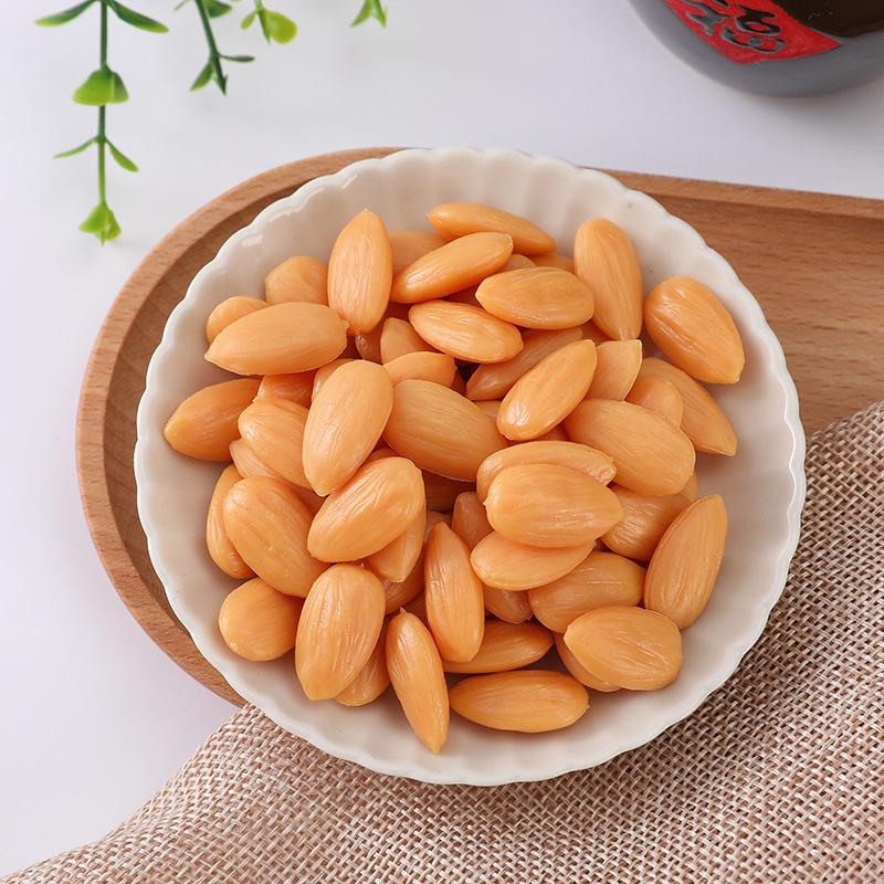 Buy by the gram / Almond