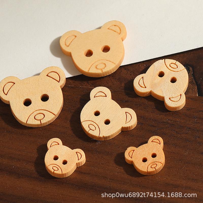 Cartoon Wooden Bear Head Buttons Wood Color Creative Children's Cardigan Sweater Sweater Outwear Accessories Wooden Buttons Wholesale