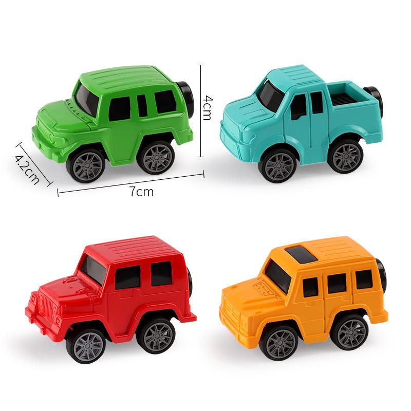 4 pull-back spray-painted off-road vehicles - price of 1