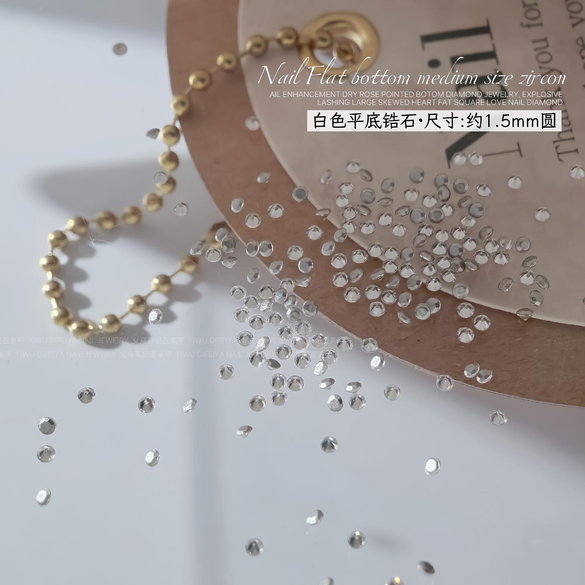 White flat bottom beveled zircon [1.5mm round]