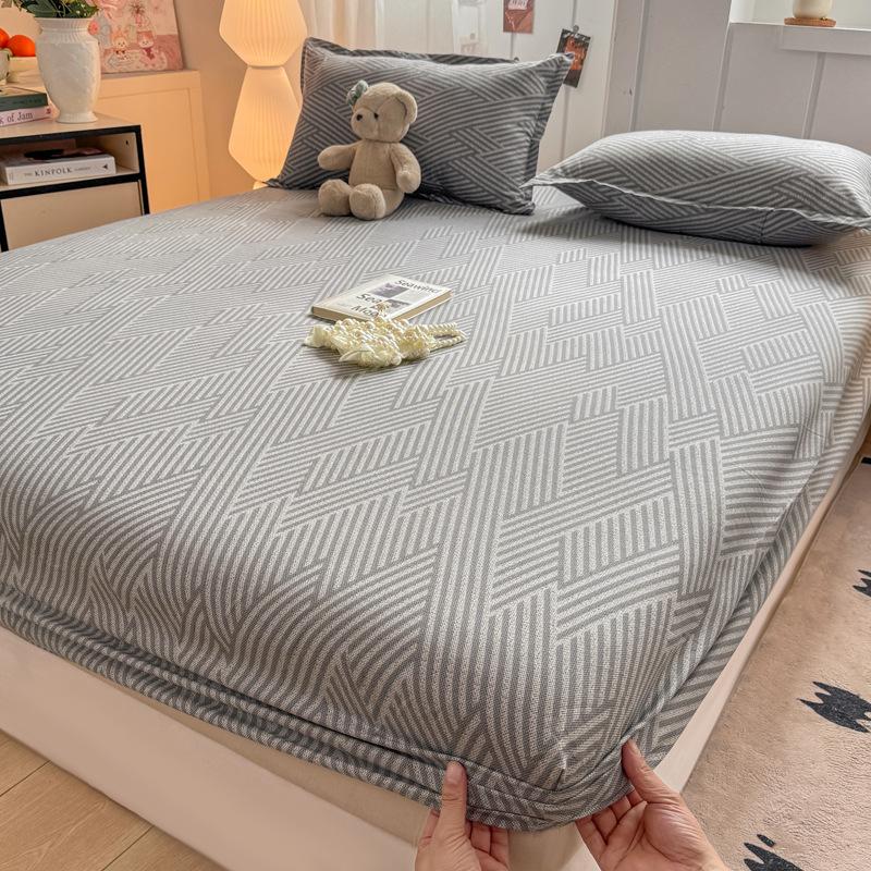 Lev / Custom pillowcase (color random) - sold individually, orders will not be shipped