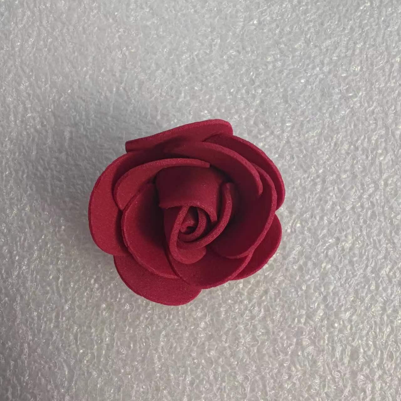 Wine Red / Diameter 3.5cm, 500 flowers per pack