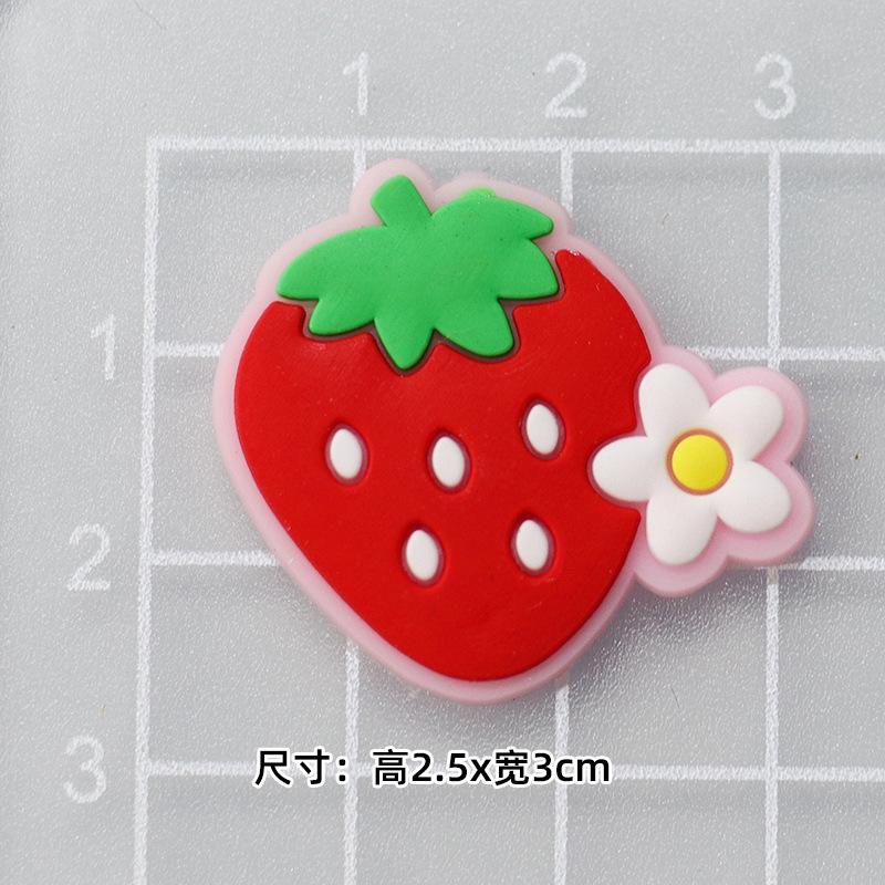 Soft glue: small red strawberry [2.5*3cm small]]