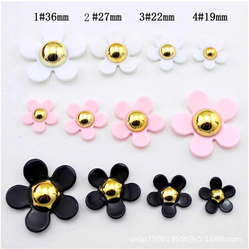 Acrylic Five-petal Flower Shoe Buckle Gold Heart Black and White Daisy Flower DIY Phone Case Jewelry Accessories Patch